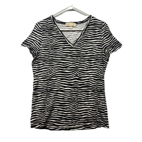 Michael Kors Tops - Michael Kors Women’s Medium Signature Zebra Print T Shirt V-neck *flaw*